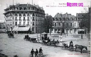 carte postale ancienne de la place Maubourguet à Tarbes