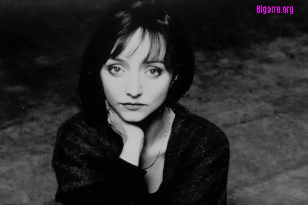 A little more blues de Maria de Medeiros