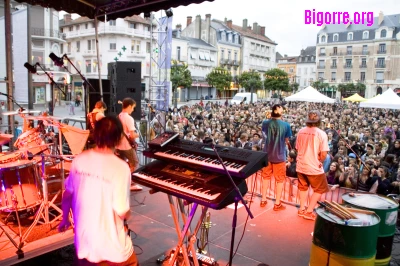 Boulevard des Airs sur la place de Verdun