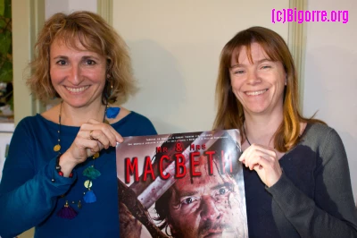27/02/14 : Frédérique Lemaire et Cathy Rouch présentent un Macbeth en VO accessible à tous, photo de Stéphane Boularand (c)Bigorre.org