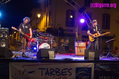 21/06/15 : Les Chtarbés à la fête de la musique à Tarbes, photo de Stéphane Boularand (c)Bigorre.org