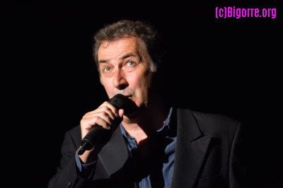 François Morel au Parvis, photo de Stéphane Boularand (c)Bigorre.org