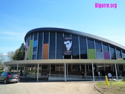 Espace Robert Hossein à Lourdes