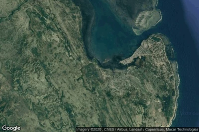 Vue aérienne de Ampasibajina