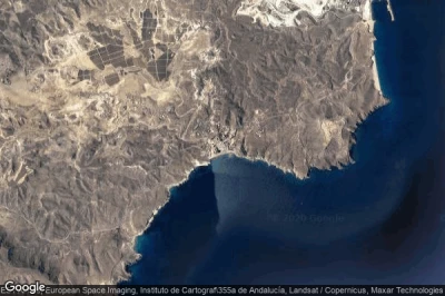 Vue aérienne de Agua Amarga