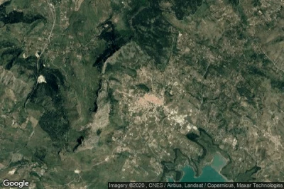 Vue aérienne de Piana degli Albanesi