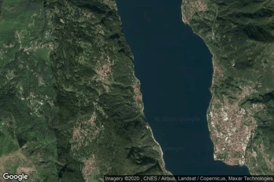 Vue aérienne de Oliveto Lario