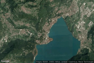 Vue aérienne de Lovere