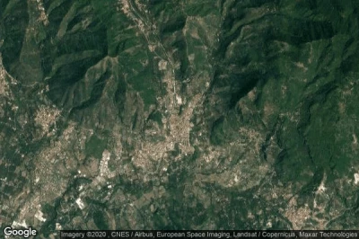 Vue aérienne de Giffoni Valle Piana