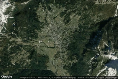 Vue aérienne de Cortina dAmpezzo