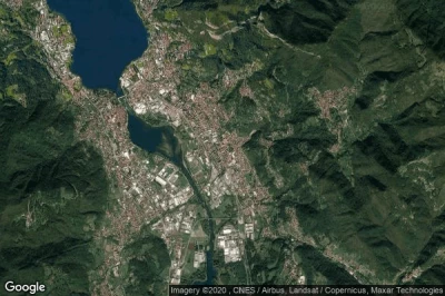 Vue aérienne de Calolziocorte