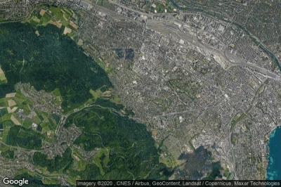 Vue aérienne de Zürich / Albisrieden