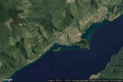 Vue aérienne de Ossuccio