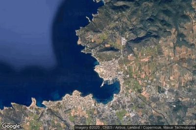 Vue aérienne de Es Caló des Moro