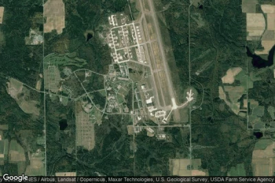 Vue aérienne de Loring AFB