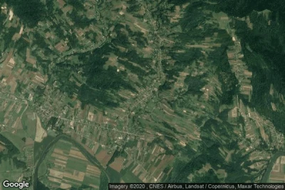 Vue aérienne de Nienadowa