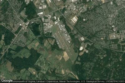 Aéroport Manassas Regional/Harry P. Davis Field