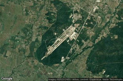 aéroport Frank Pais International