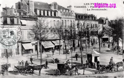 Place de Verdun à Tarbes