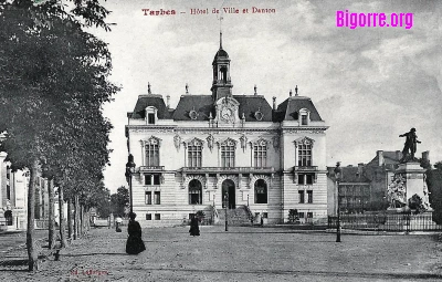 Hôtel de ville de Tarbes