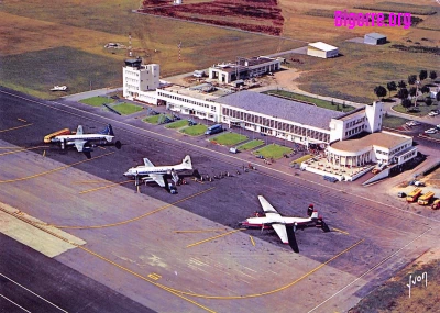 Photo ancienne de l'Aéroport Tarbes-Lourdes-Pyrénées
