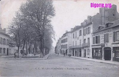 Cours Reyffie à Tarbes
