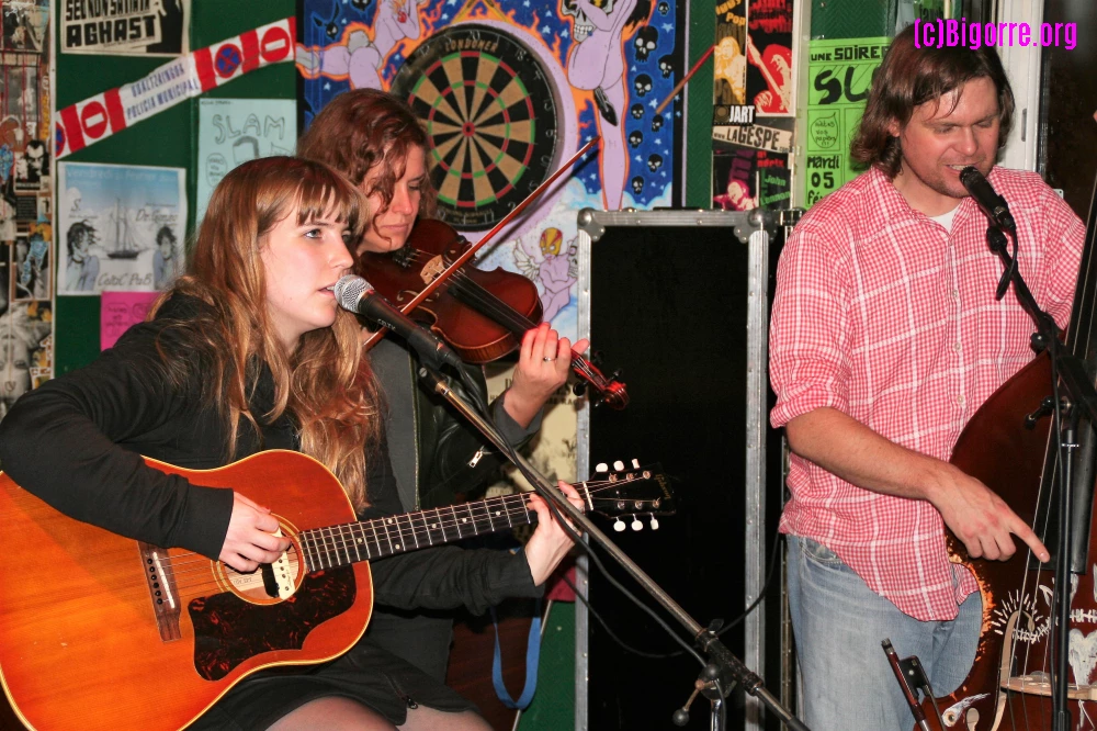 11/11/08 : Emily Jane White   