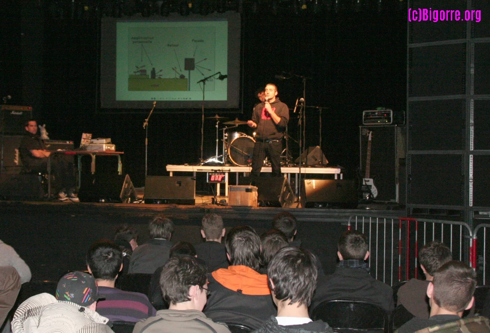 Opération Peace & lobes à La Gespe