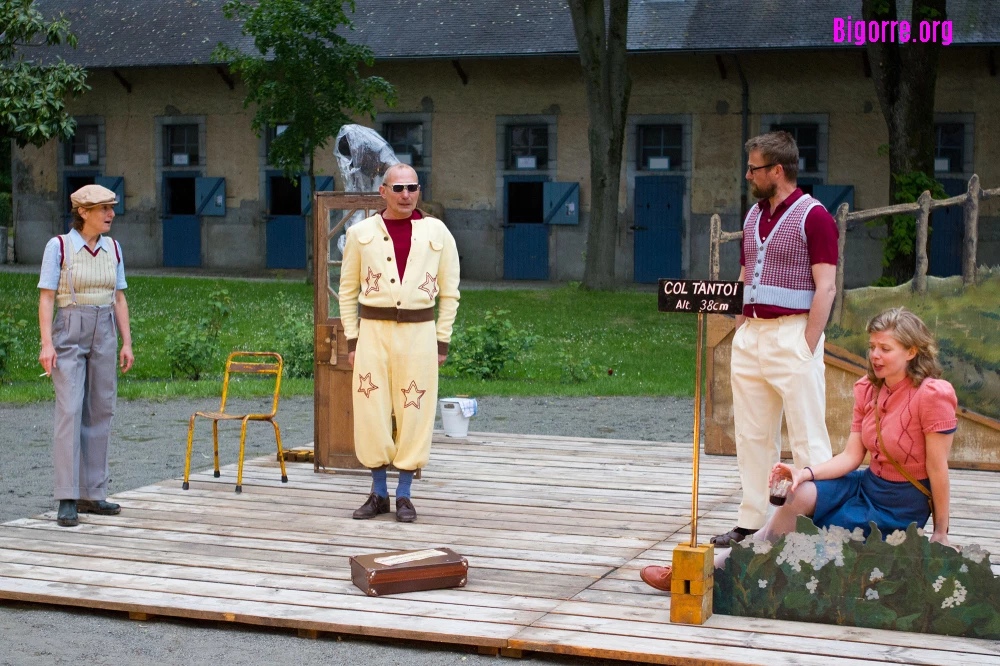 23/05/13 : Le Schpountz par la cie Marius aux Haras National de Tarbes   