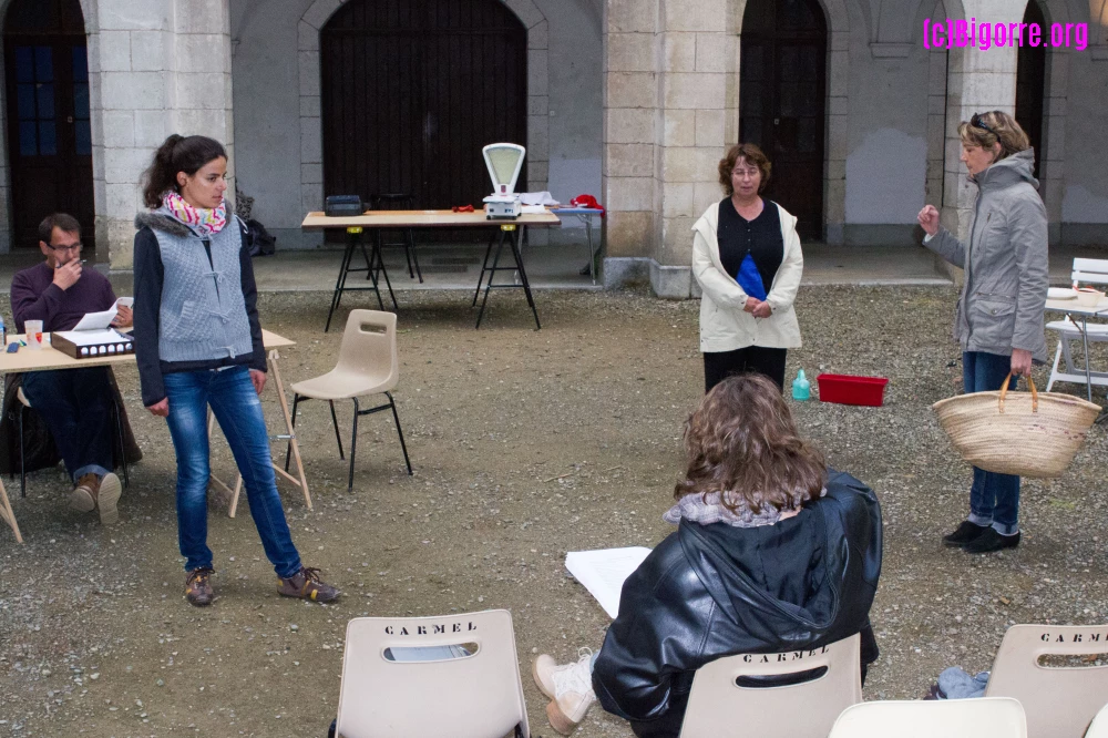 Les Ateliers de la Porte Bleue en répétition