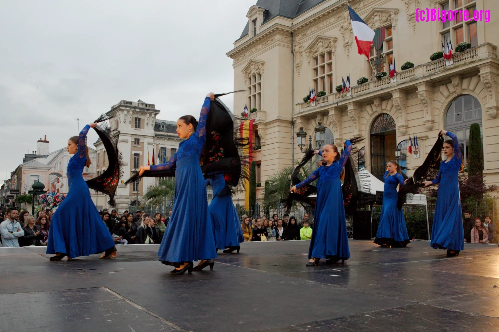 El Duende Y Los Baldes à la Fête de la musique à Tarbes
