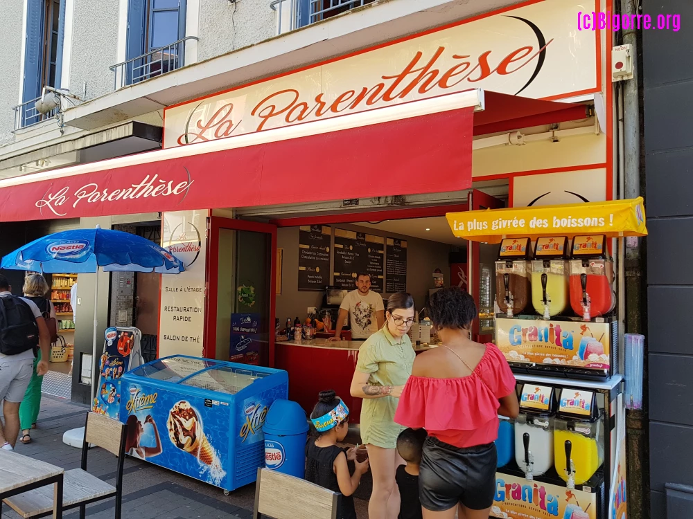 La Parenthèse