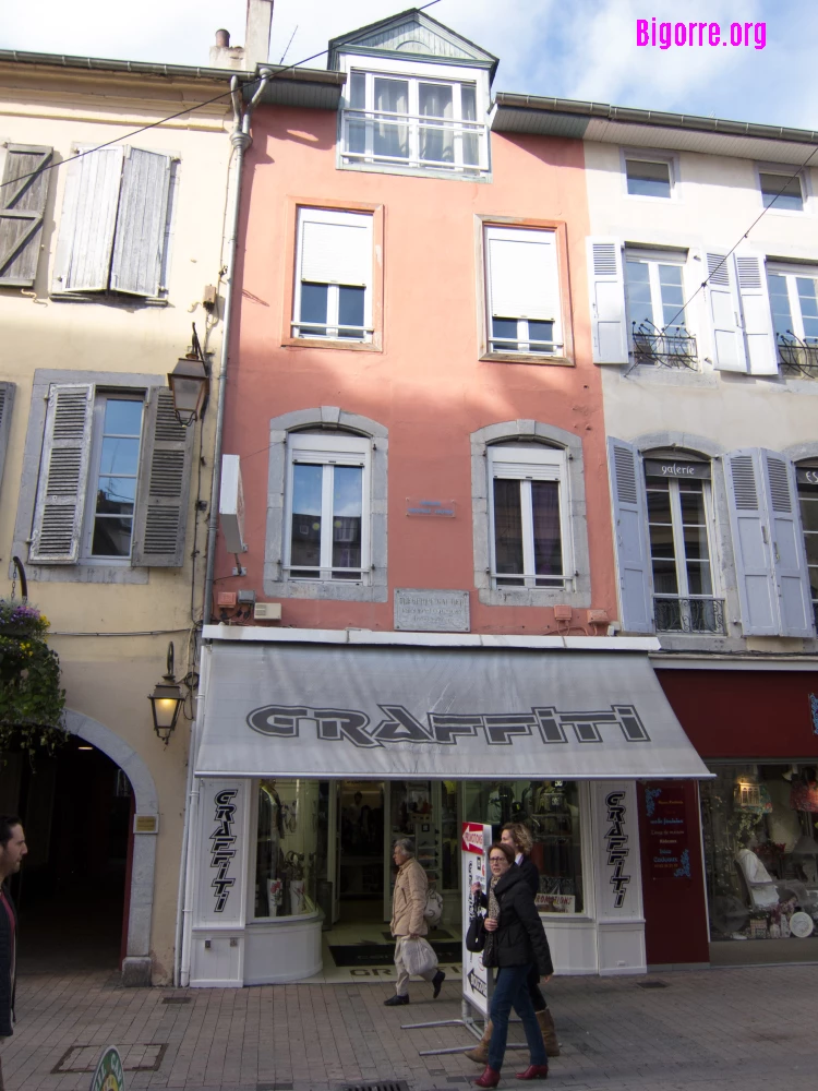 Maison natale de Bertrand Barère, Rue Brauhauban à Tarbes   
