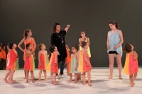 Dernières répétition pour les danseuses de Béatrice Dutrey/ Philippe Cabidoche