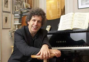 http://www.piano-pic.fr/wp-content/uploads/2018/04/Michael-LEVINAS-DEF.jpg
