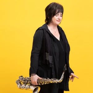 https://jazzinmarciac.com/sites/default/files/styles/700x700/public/2021-05/geraldine-laurent.png